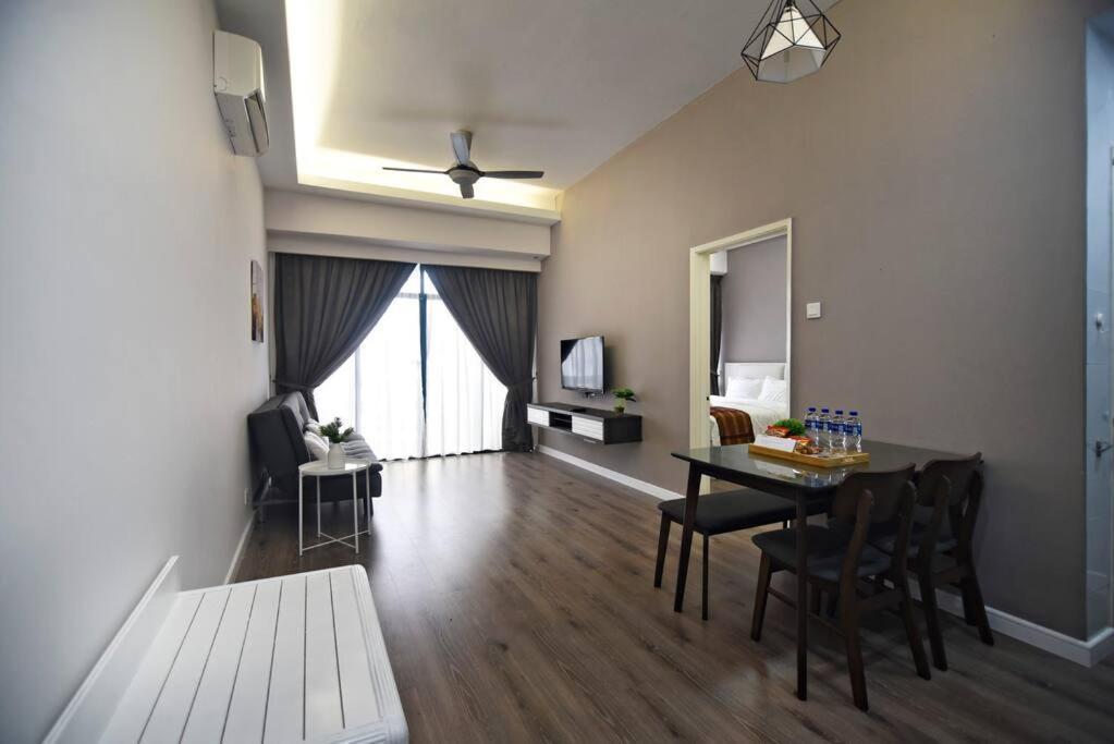 Instay Costa Mahkota Next To Mahkota Parade Malacca Εξωτερικό φωτογραφία