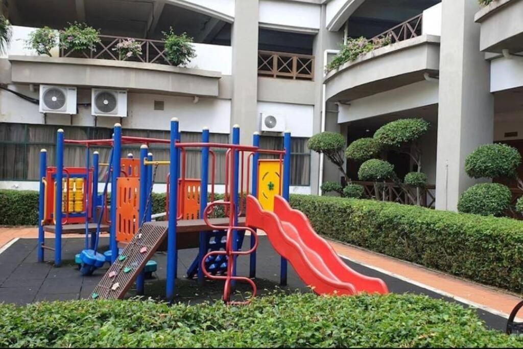 Instay Costa Mahkota Next To Mahkota Parade Malacca Εξωτερικό φωτογραφία